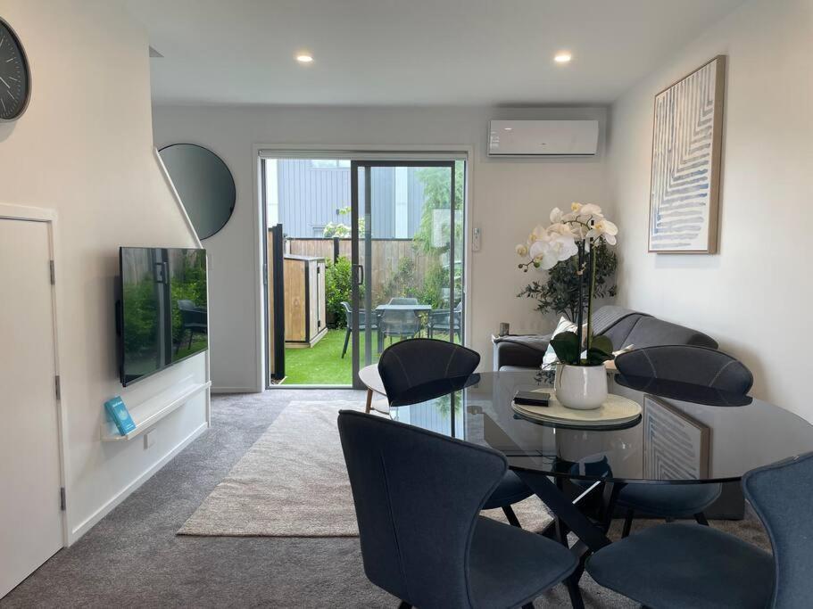 Parkside Retreat - 3 Beds -Sleeps 6 Near Westfield Villa Christchurch Kültér fotó