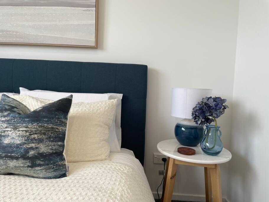Parkside Retreat - 3 Beds -Sleeps 6 Near Westfield Villa Christchurch Kültér fotó